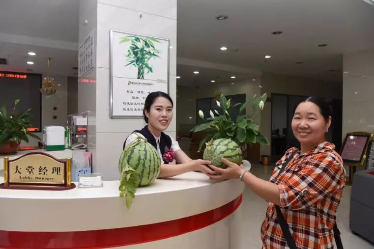 爱心人士助力呼和浩特残疾人工厂，共筑希望之光解决产品滞销困境