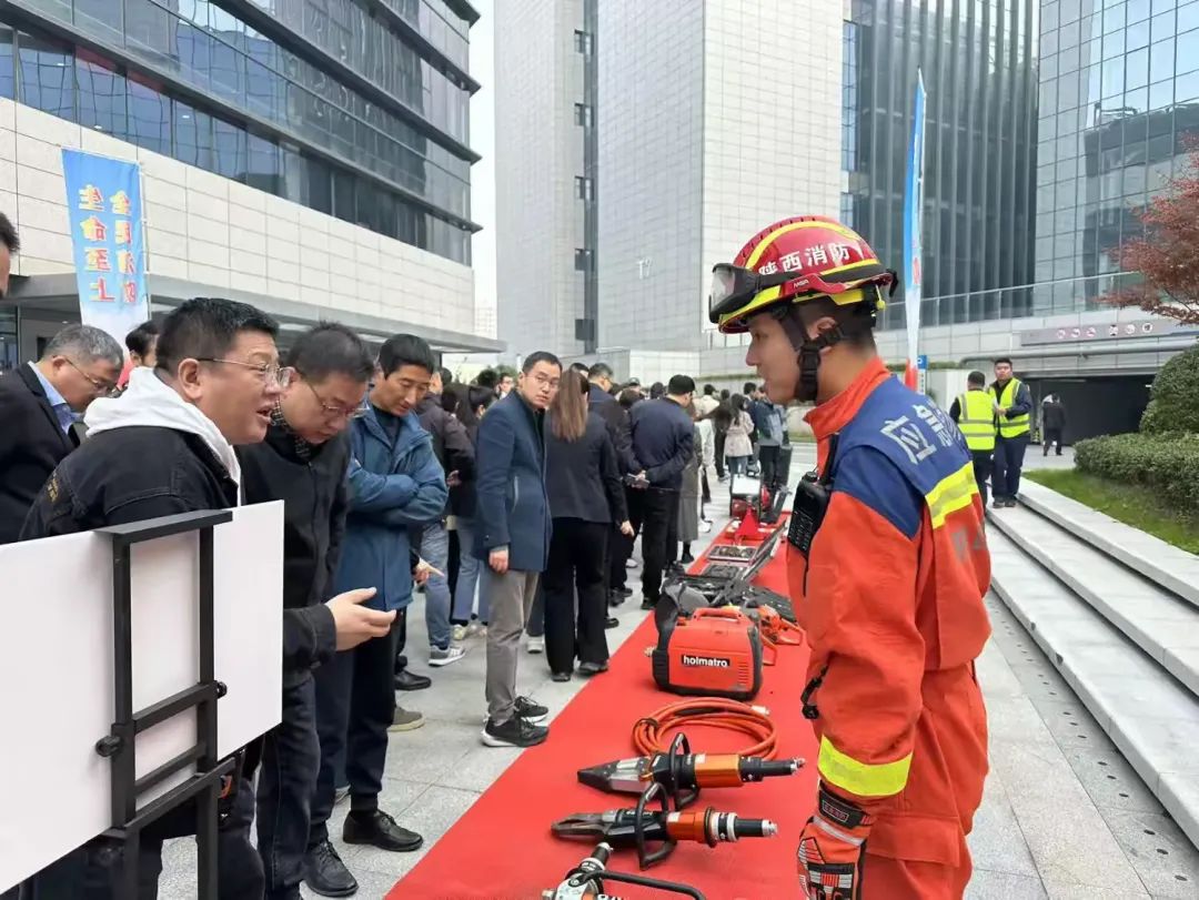 杭德市域铁路消防宣传月活动启动，筑牢安全防线，共建平安杭城