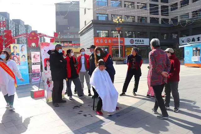 陕西神木市滨河新区街道开展文明共建活动，塑造和谐城市形象，共建文明和谐社会